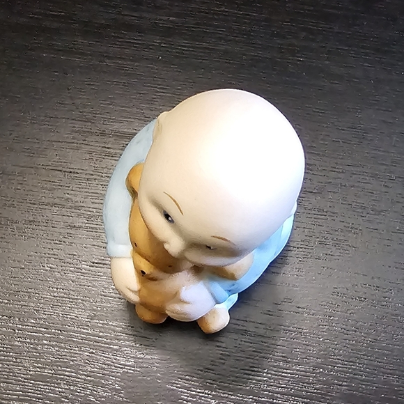 *Cabbage Patch Baby Boy Porcelain Figurine* - Picture 3 of 7